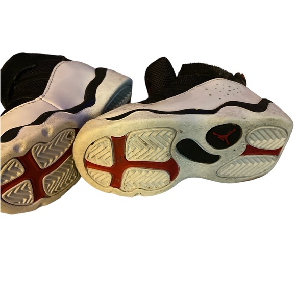 Jordan - Picture 3 of 3